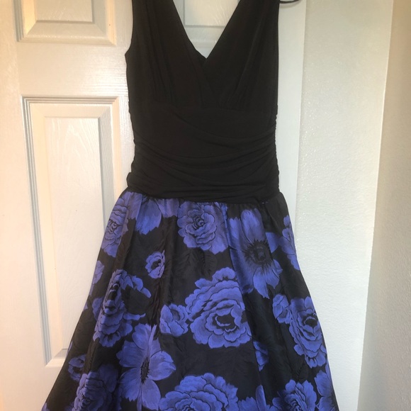 VINTAGE 🎊 DRESS - Picture 3 of 6